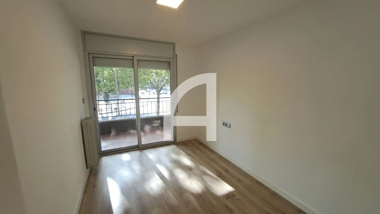 Habitación de Piso en venta en Terrassa con Calefacción y Terraza
