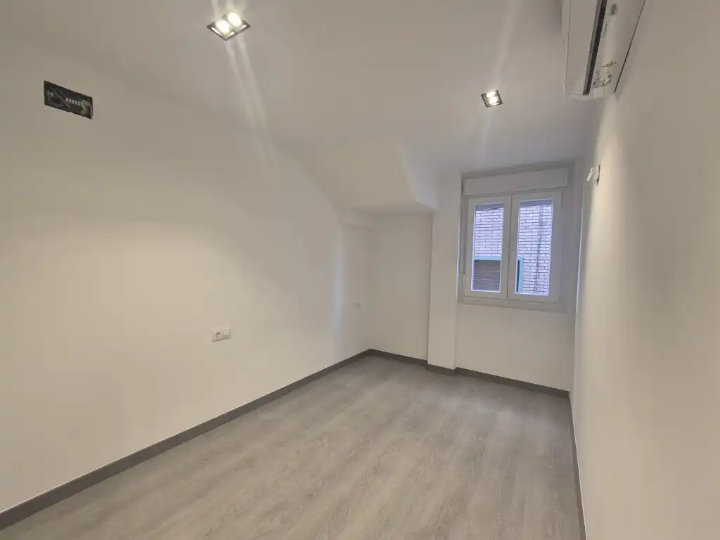 Piso en venta en Zaragoza con Aire acondicionado, Horno y Lavadora