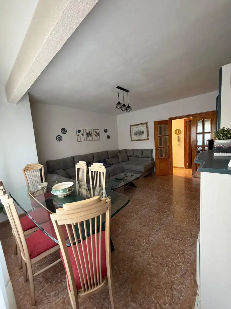 Piso en venta en C/ Ramón y Cajal