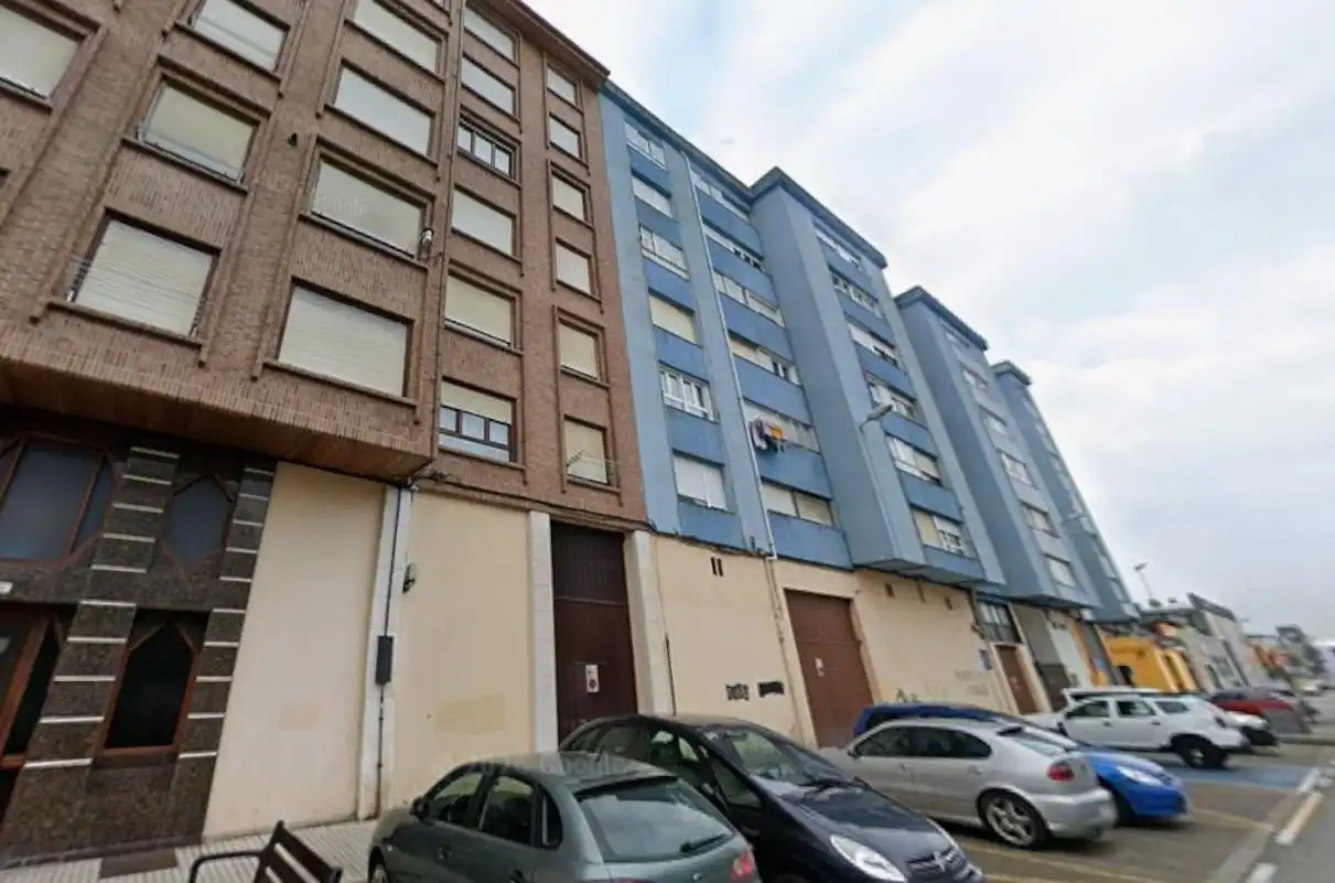 Flat with lift for sale in Santoña, imagen 2