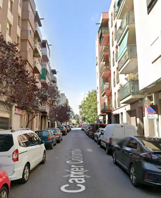 Pis en venda a Carrer Colòmbia