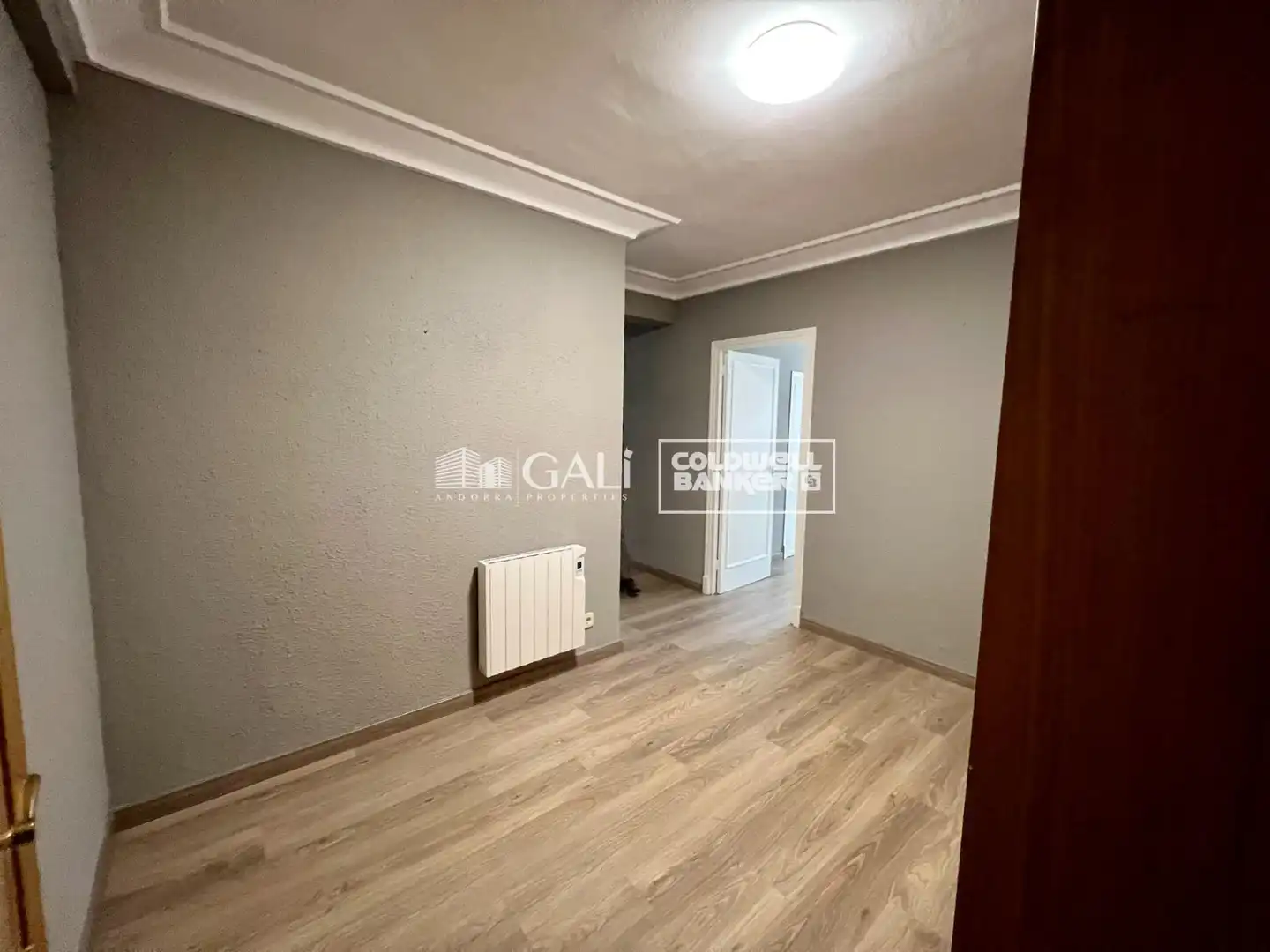 Habitación de Piso en venta en Andorra la Vella con Calefacción, Parquet y Terraza