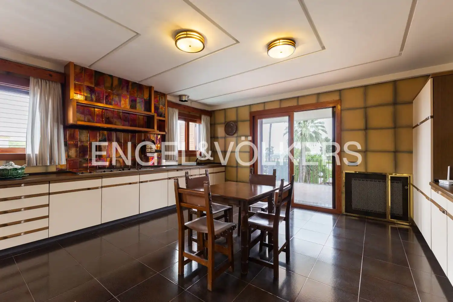 Comedor de Casa o chalet en venta en Chiva con Aire acondicionado, Calefacción y Jardín privado