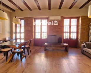 Living room of Flat to rent in  Valencia Capital  with Air Conditioner, Heating and Parquet flooring