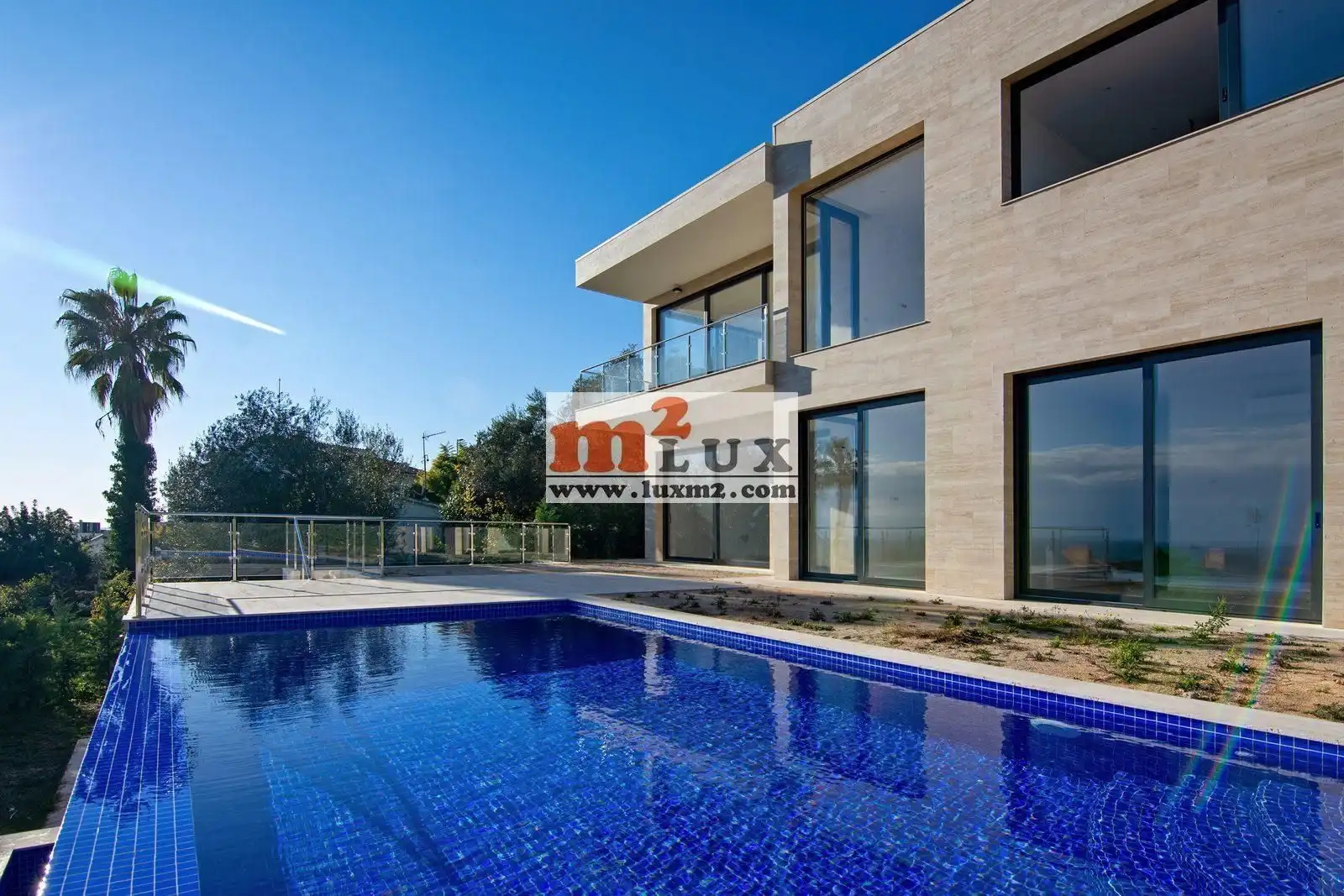 Haus mit Pool zum Verkauf in Carrer Margarida Xirgu 22, imagen 7