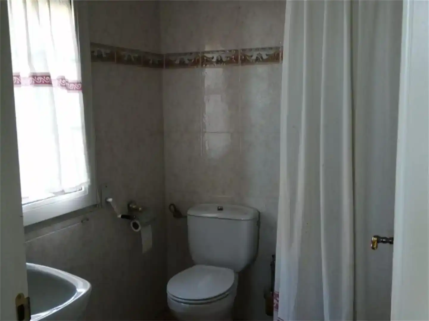 Baño de Piso en venta en Villacañas con Aire acondicionado, Parquet y Trastero