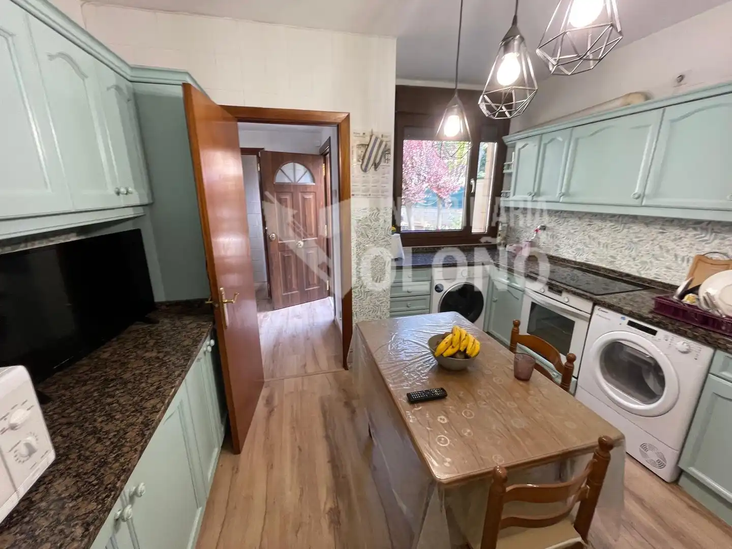 Cocina de Casa o chalet en venta en Ollauri con Calefacción, Jardín privado y Parquet