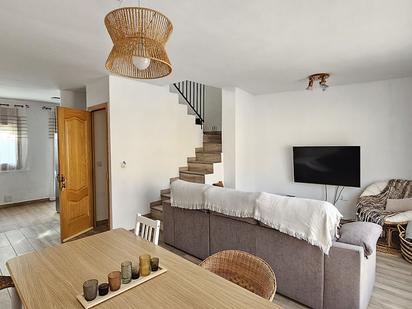Sala d'estar de Casa adosada en venda en Arbúcies amb Terrassa i Balcó