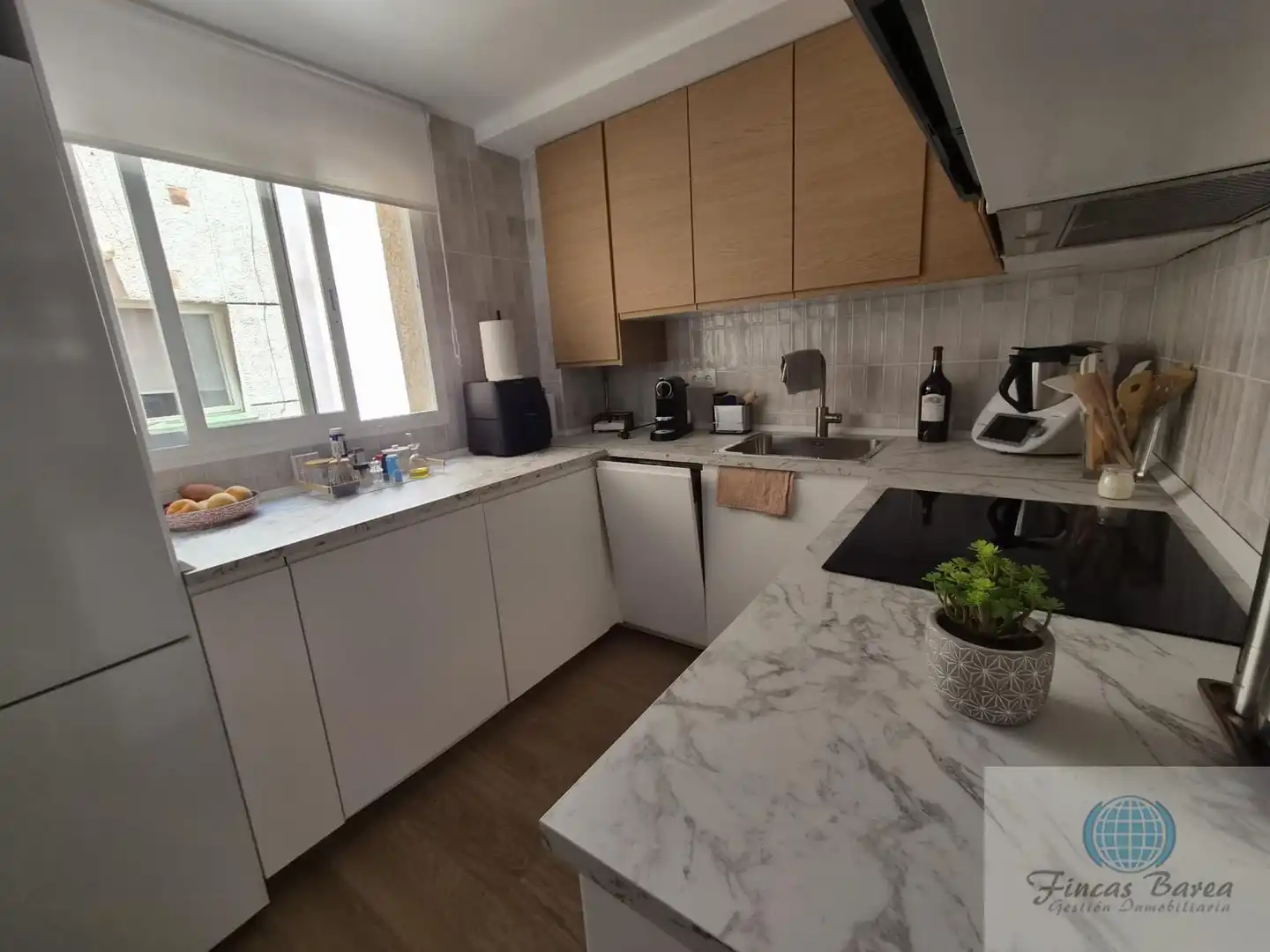 Cocina de Piso de alquiler en Fuengirola con Balcón