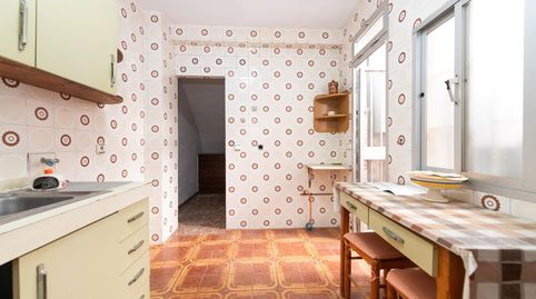 Foto 3 de Casa adosada en venta en Calle Ecuador, 40, Los Castillejos - La Trinidad, Málaga Capital
