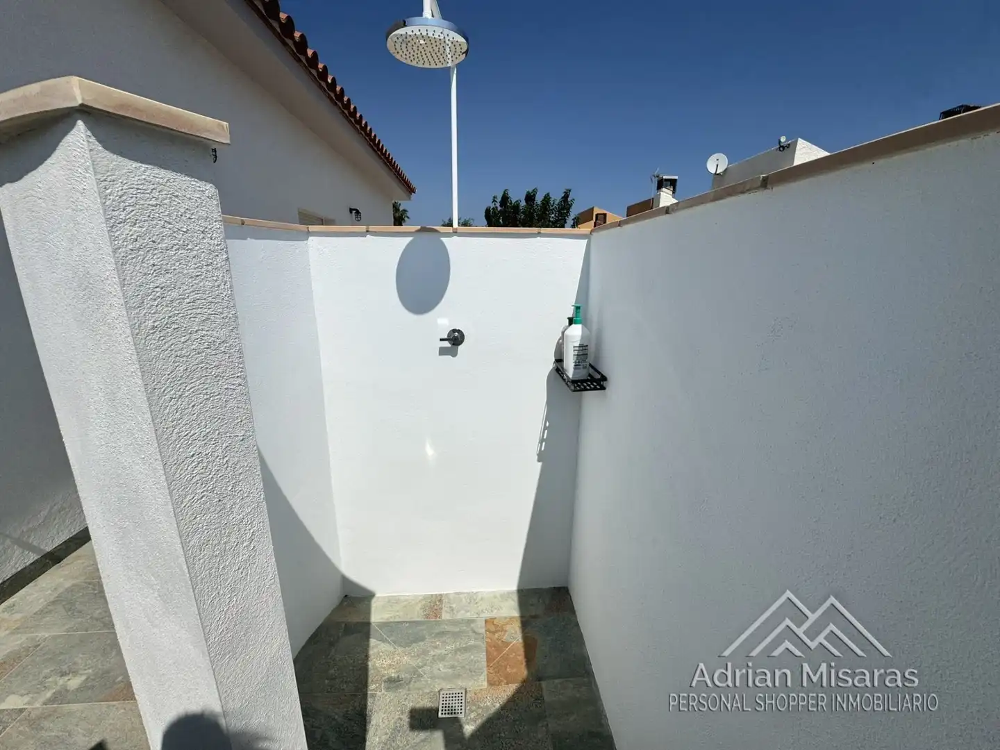 Garden of Houses for sale in Deltebre  with Air Conditioner, Heating and Storage room