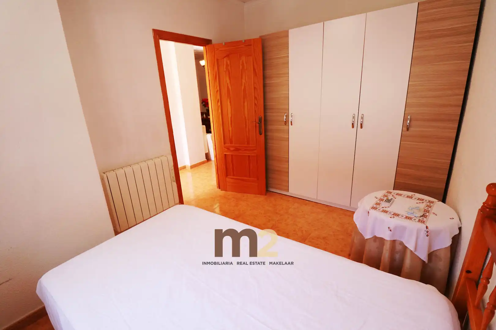 Schlafzimmer von Einfamilien-Reihenhaus zur Miete in Guardamar del Segura mit Klimaanlage, Heizung und Möbliert