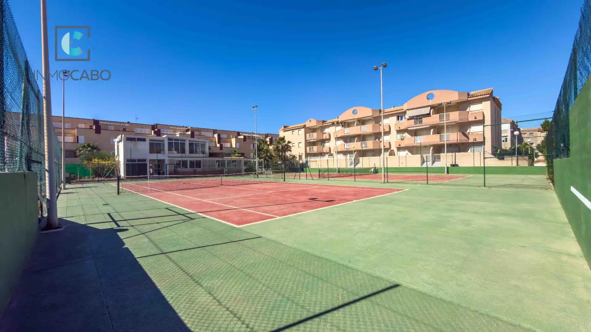 Parking de Local en venta en La Manga del Mar Menor