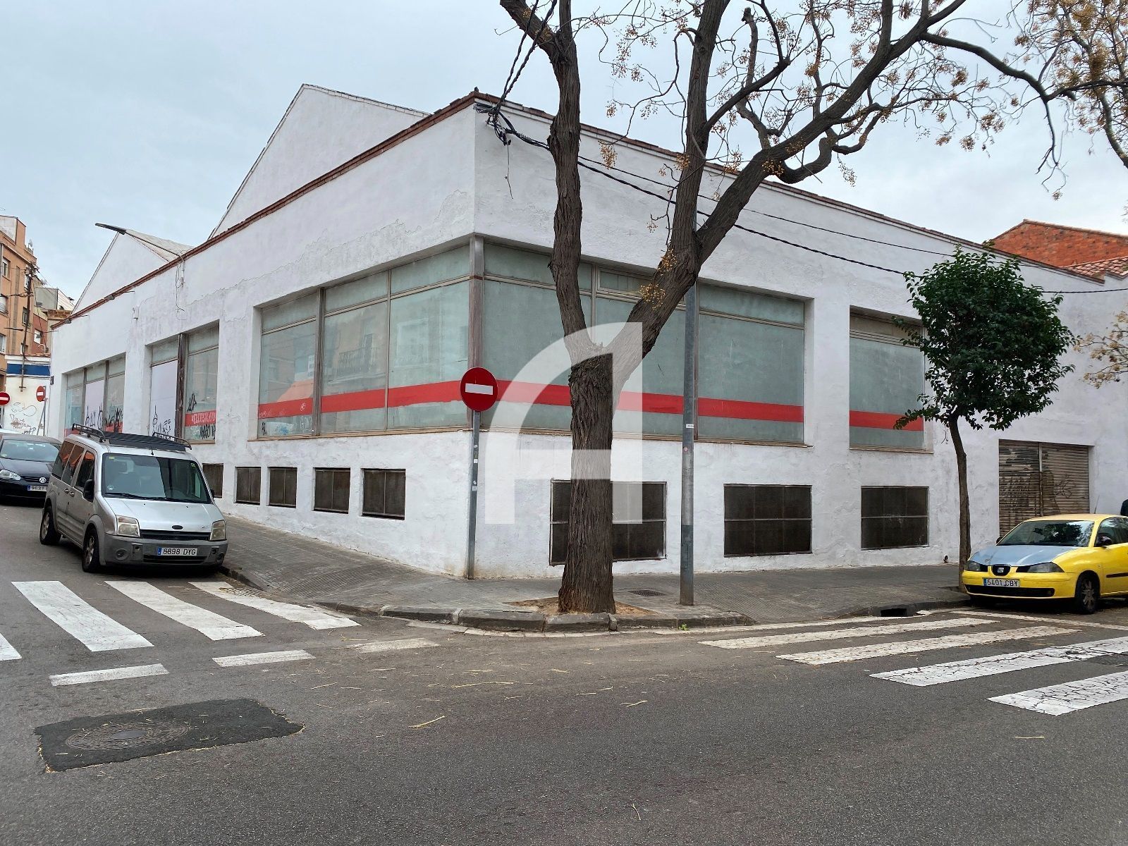 Vista exterior de Local de alquiler en Terrassa