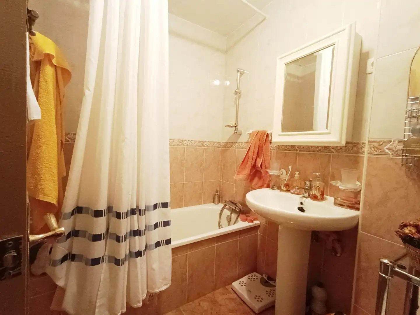 Baño de Piso en venta en Guadix con Balcón