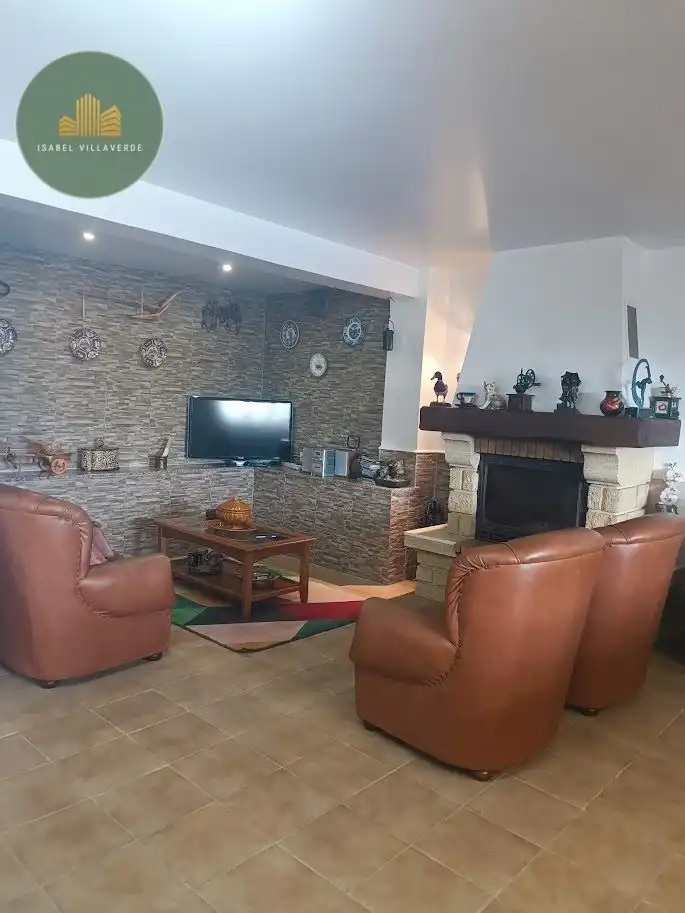Sala de estar de Casa o chalet en venta en A Coruña Capital  con Calefacción, Jardín privado y Piscina