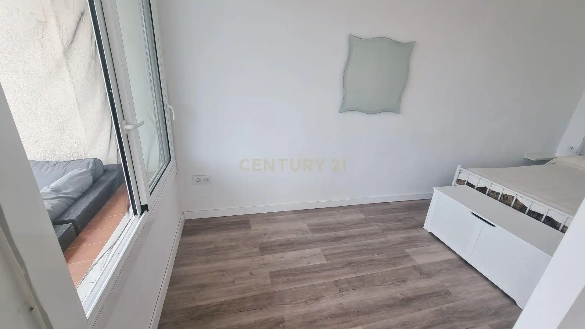 Bedroom of Apartments for sale in Llançà  with Storage room, Washing machine and Microwave