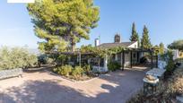 Jardí de Casa o xalet en venda en Cogollos de la Vega amb Aire condicionat, Terrassa i Piscina