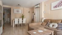 Sala d'estar de Apartament en venda en Alhaurín El Grande amb Balcó