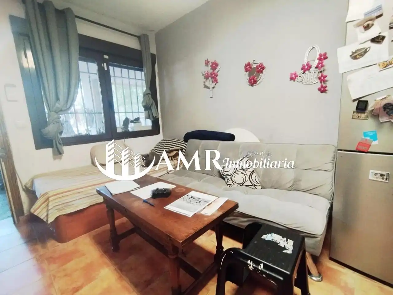 Living room of Ground floor for sale in Alcalá de Henares  with Air Conditioner and Internet