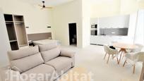 Living room of Flat for sale in  Valencia Capital  with Air Conditioner and Heating