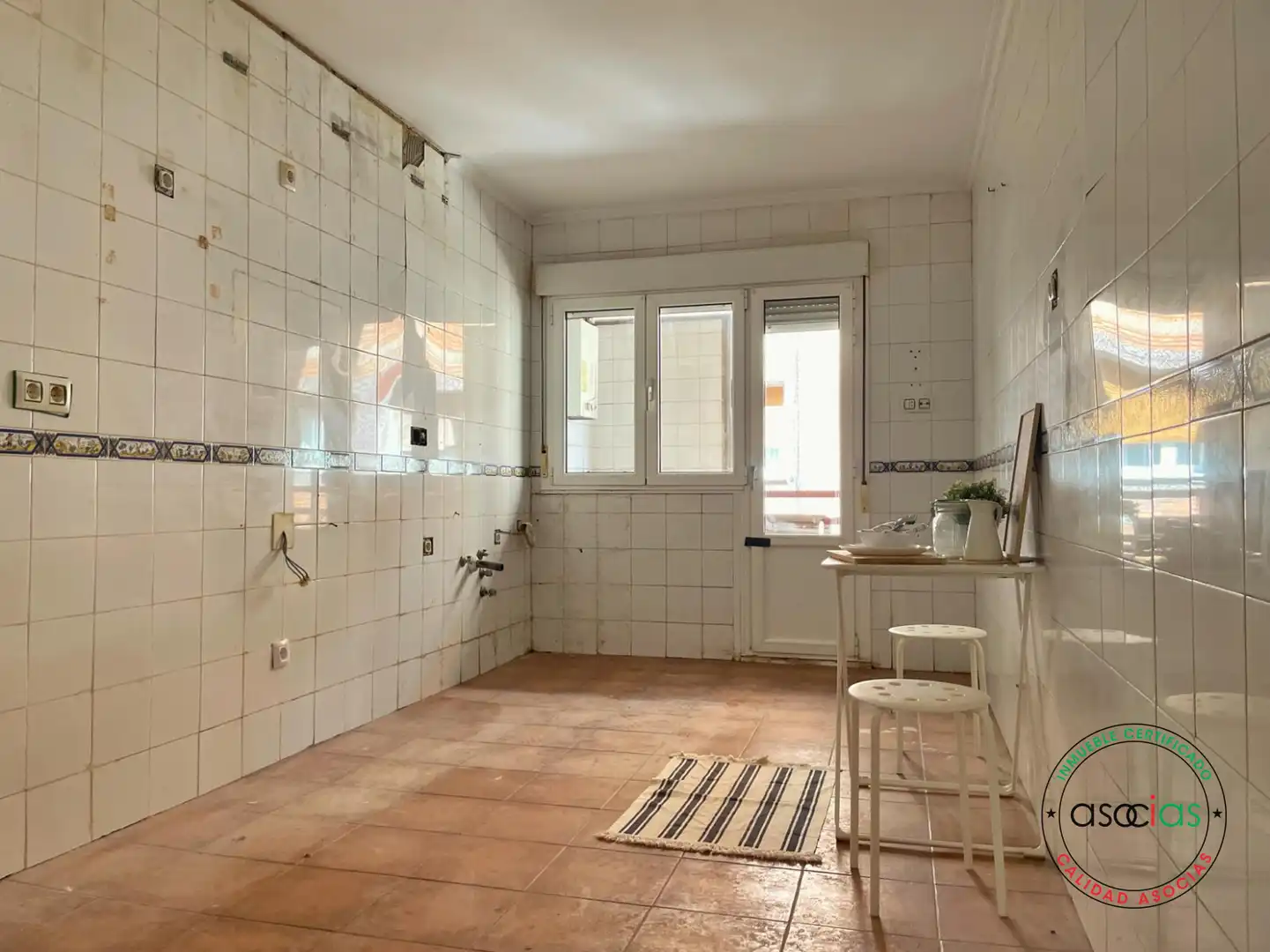 Küche von Wohnung zum Verkauf in Gijón  mit Heizung, Parkett und Balkon
