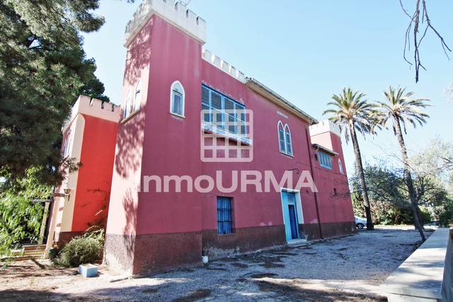 Casa-chalet en Venta en CV-835 en Campo Alto - Club de Campo