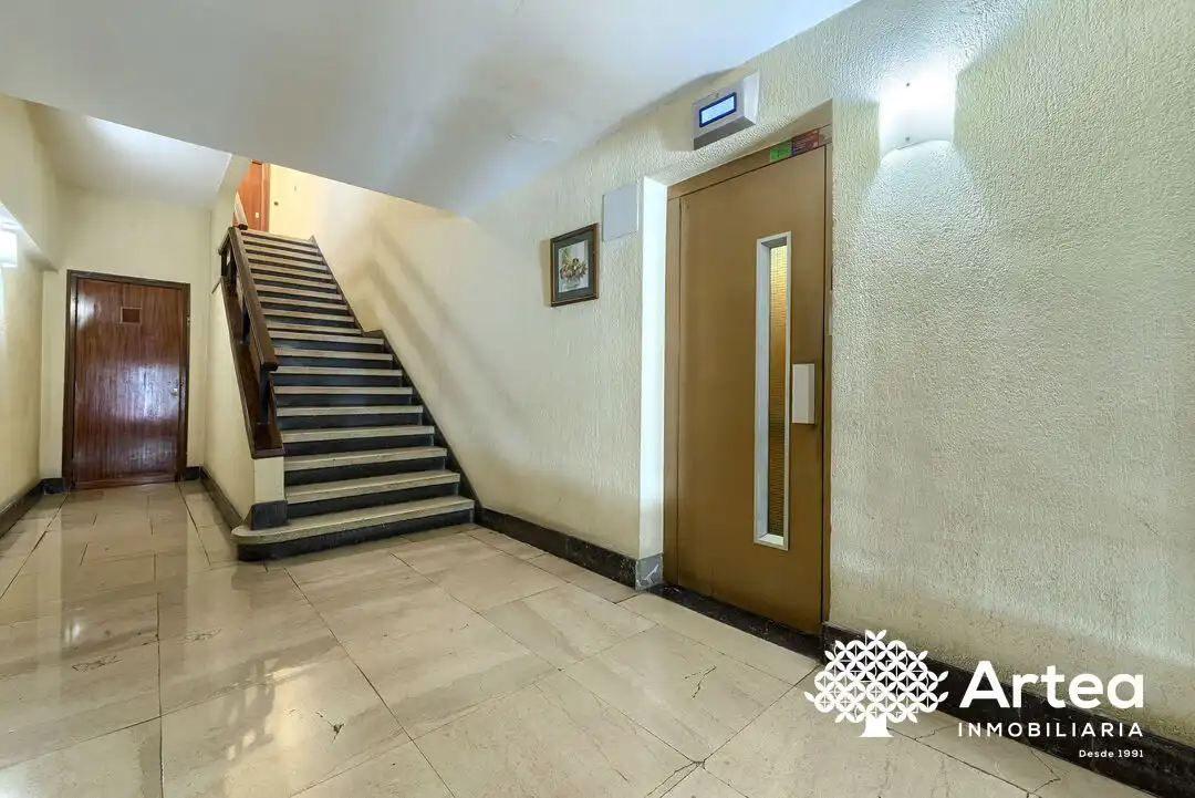 Flat for sale in Bilbao   with Heating