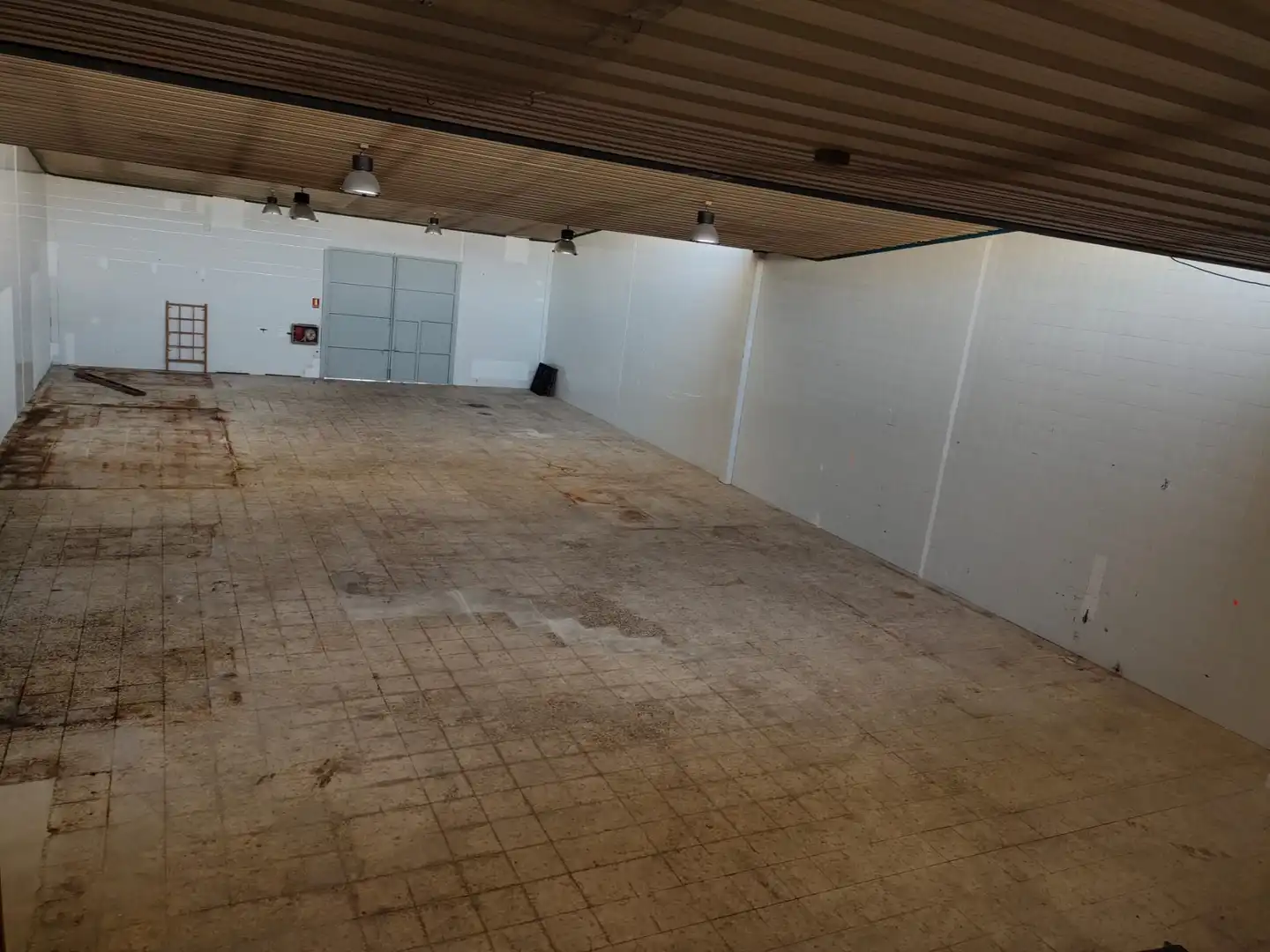 Nave industrielle à louer à Sur, imagen 10