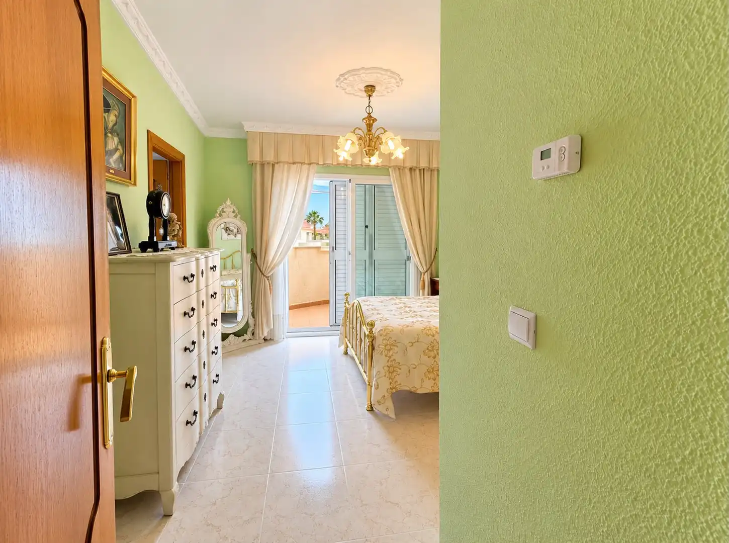 Terraced house with terrace for sale in Calle Versalles 7, imagen 43