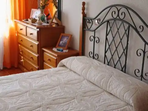 Dormitori de Casa o xalet en venda en Cardiel de los Montes amb Aire condicionat, Terrassa i Piscina