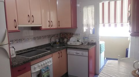 Foto 4 de Piso de alquiler en Centro, Estepona