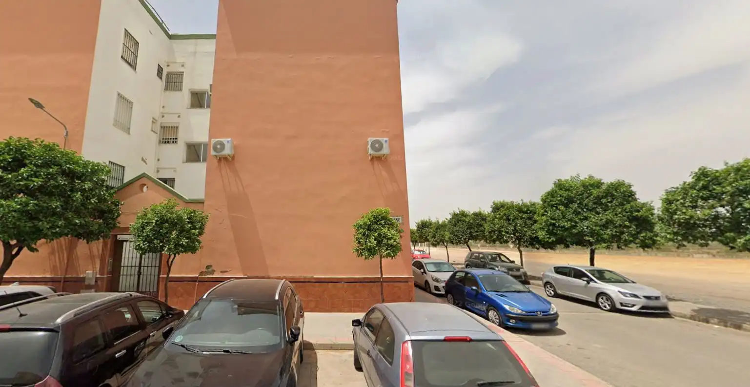 Flat for sale in Dos Hermanas, Sevilla