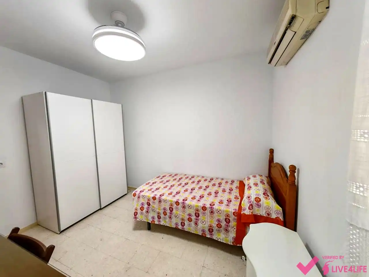 Schlafzimmer von Wohnung zur Miete in Sevilla mit Klimaanlage, Möbliert und Internet