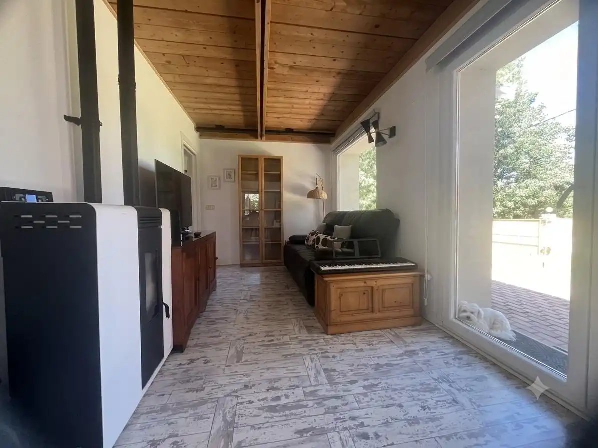 Sala de estar de Casa o chalet en venta en El Espinar con Calefacción y Terraza