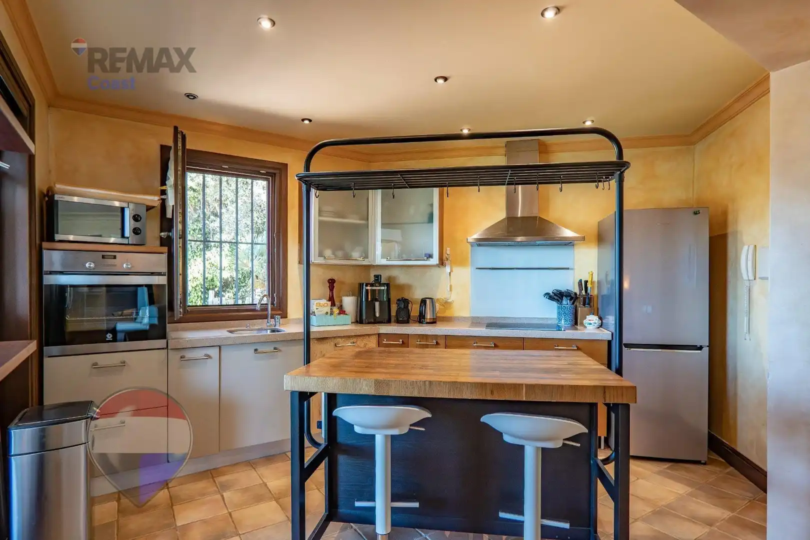 Cocina de Casa o chalet en venta en Marbella con Calefacción, Jardín privado y Terraza