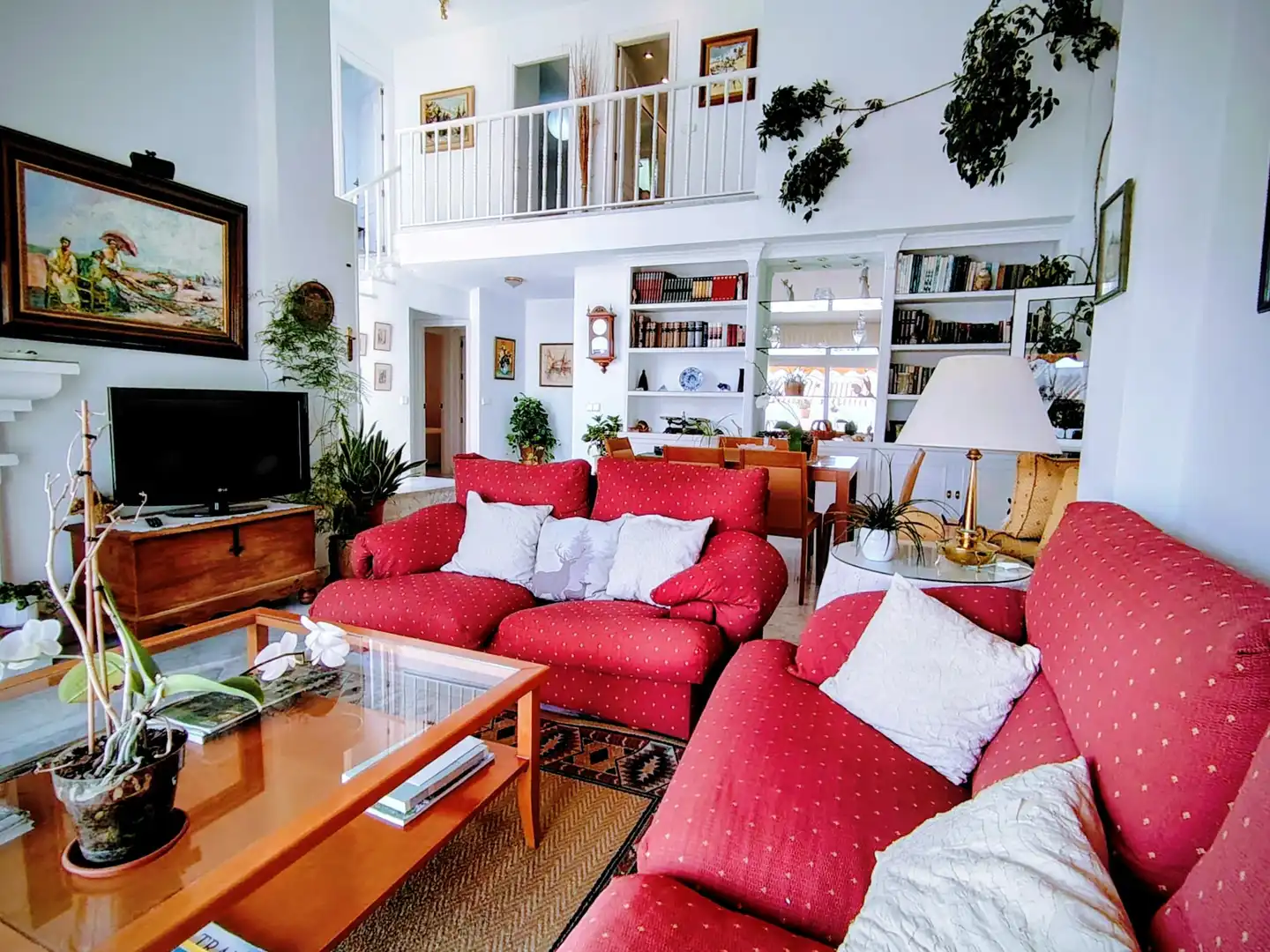 Sala d'estar de Casa adosada en venda en Málaga amb Aire condicionat, Jardí privat i Traster