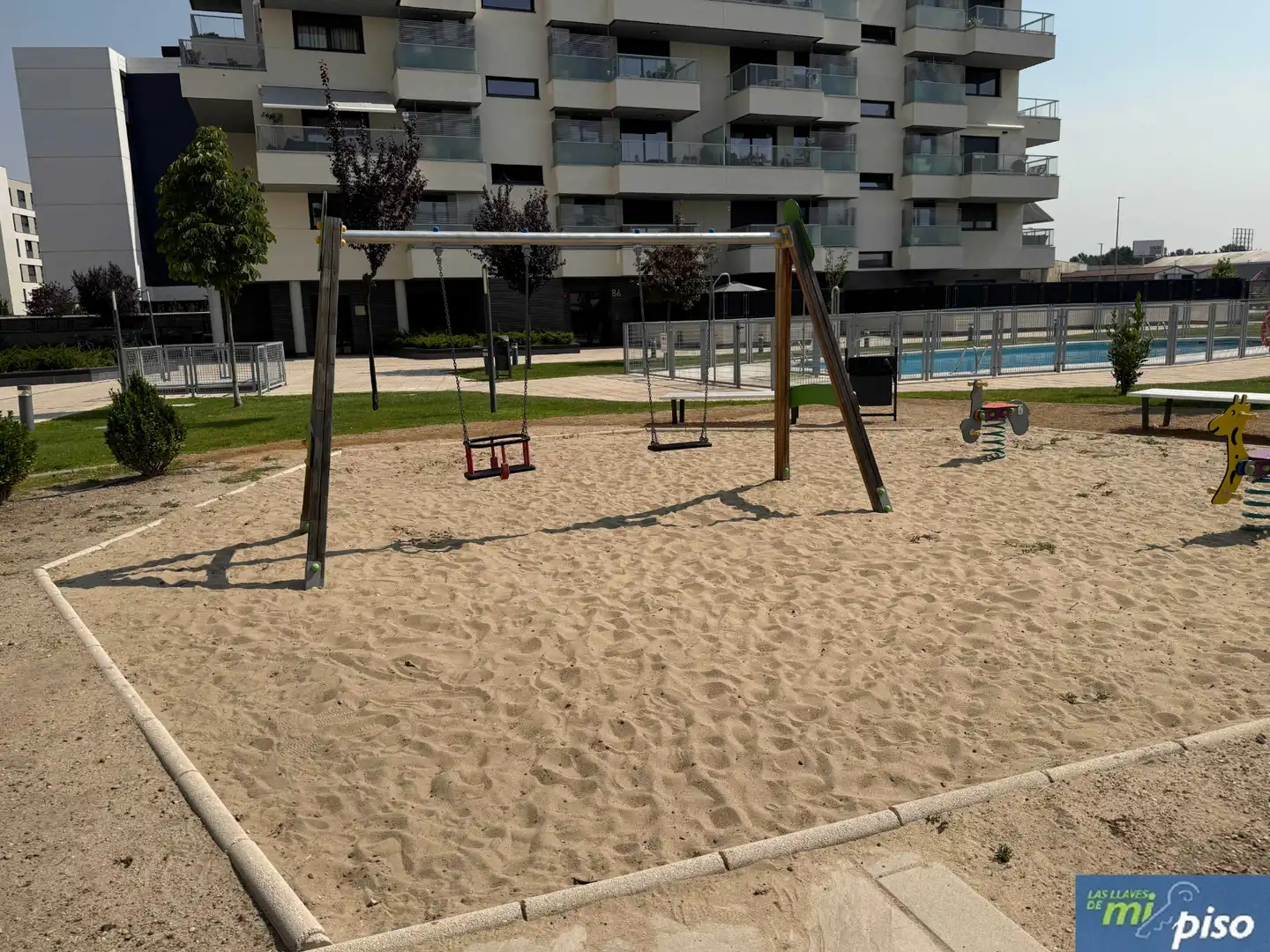 Parkplatz von Wohnung zum Verkauf in Valladolid mit Heizung, Privatgarten und Parkett