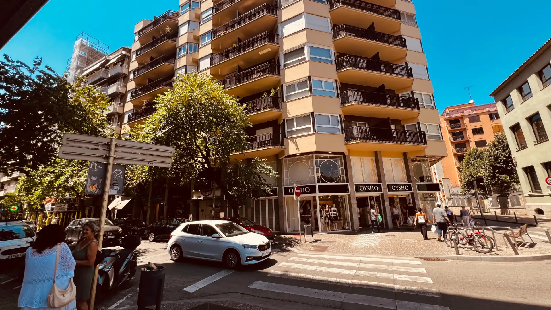 Vista exterior de Pis en venda en Girona amb Aire condicionat, Calefacció i Terrassa
