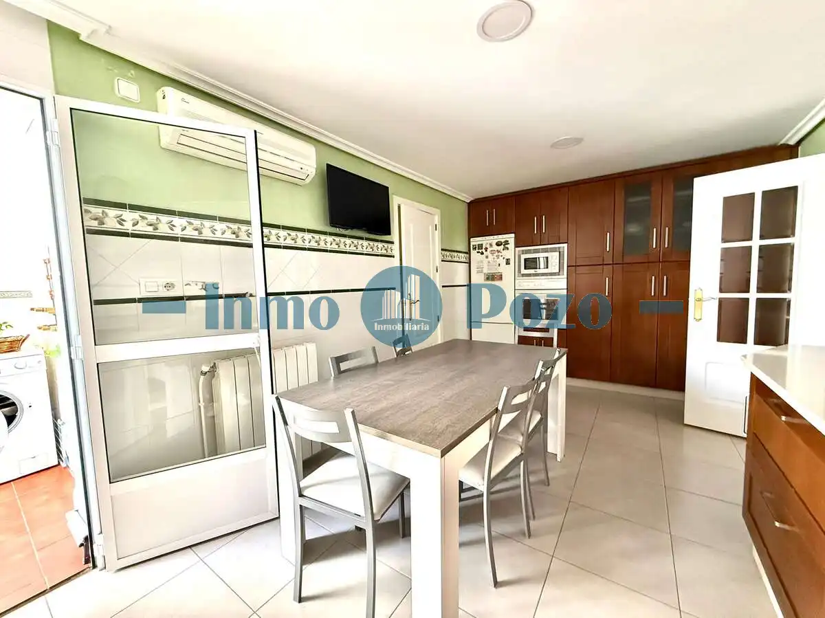 Piso en venta en Almendralejo con Aire acondicionado, Calefacción y Terraza