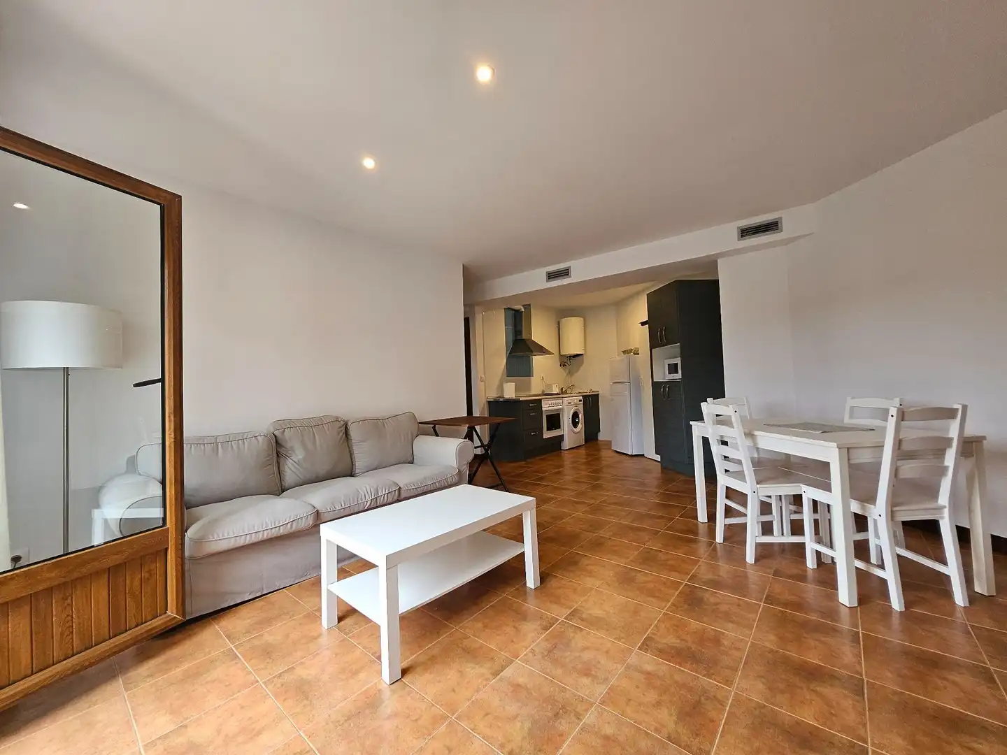 Sala de estar de Piso en venta en Alfoz de Lloredo con Aire acondicionado