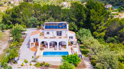 NUEVA Y ESPECTACULAR VILLA EN VENTA EN MURLA!