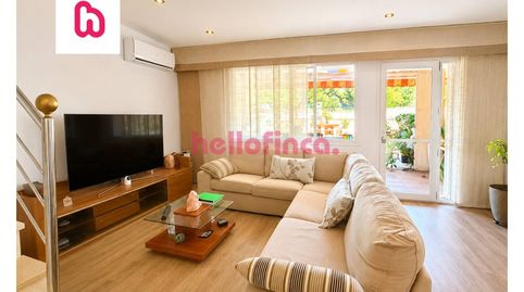 Foto 4 de Casa adosada en venta en Calle Baix Empordà, El Tancat - Mas d'en Gual, El Vendrell