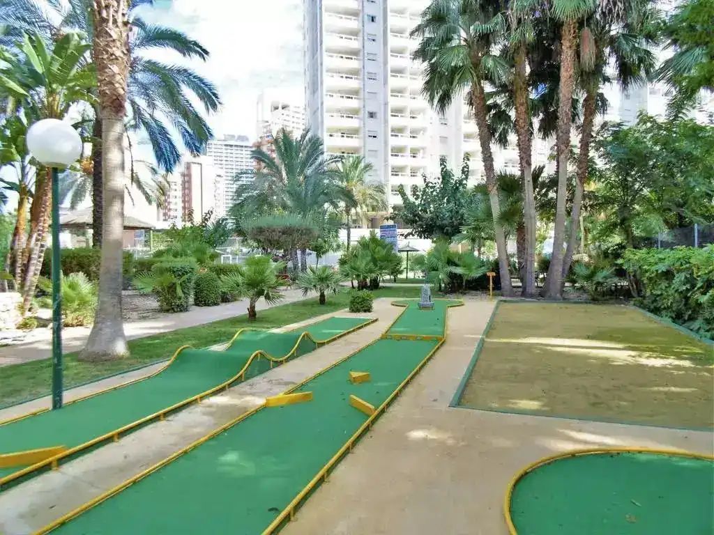 Exterior view of Flat for rent in Benidorm  with Air Conditioner, Private garden and Swimming Pool