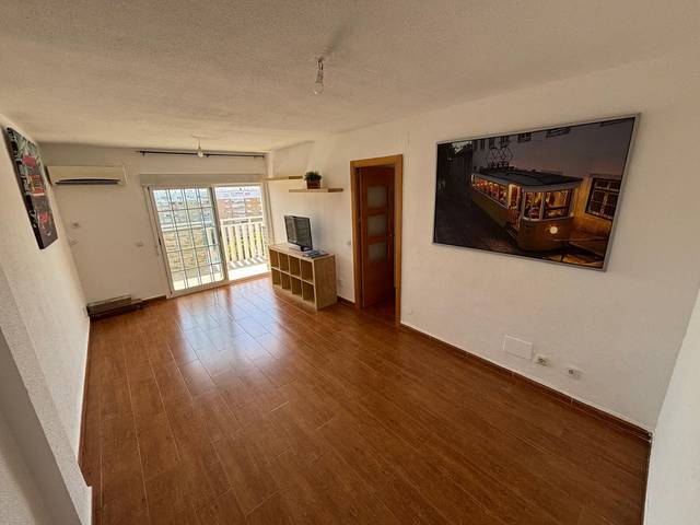 Piso en Venta en Plaza Ángel Ripoll Pastor en Sta. Aurelia - Cantábrico - Atlàntico - La Romería