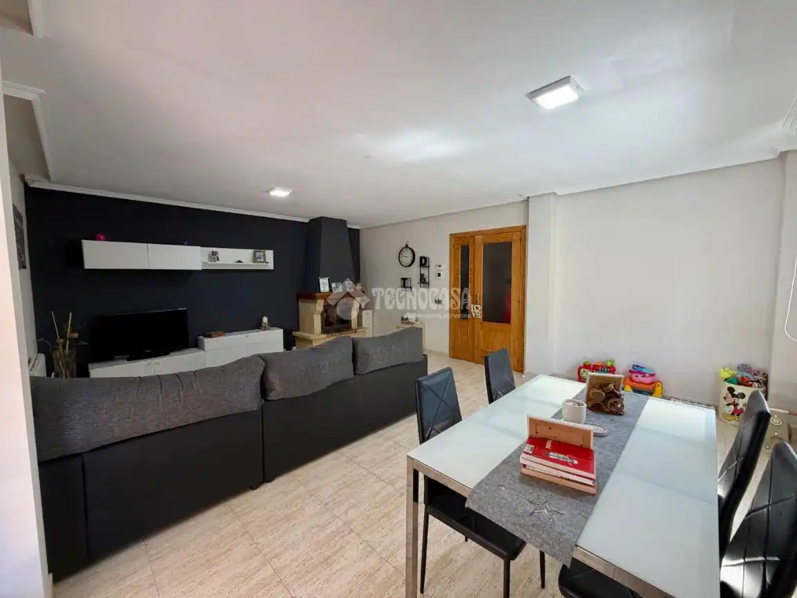 Casa pareada en venta en Villanueva de la Torre, imagen 6