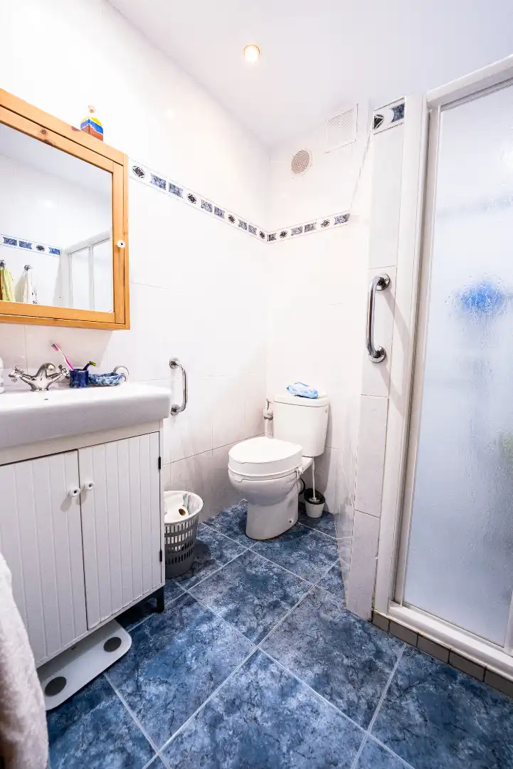 Baño de Piso en venta en Reus con Aire acondicionado, Calefacción y Parquet