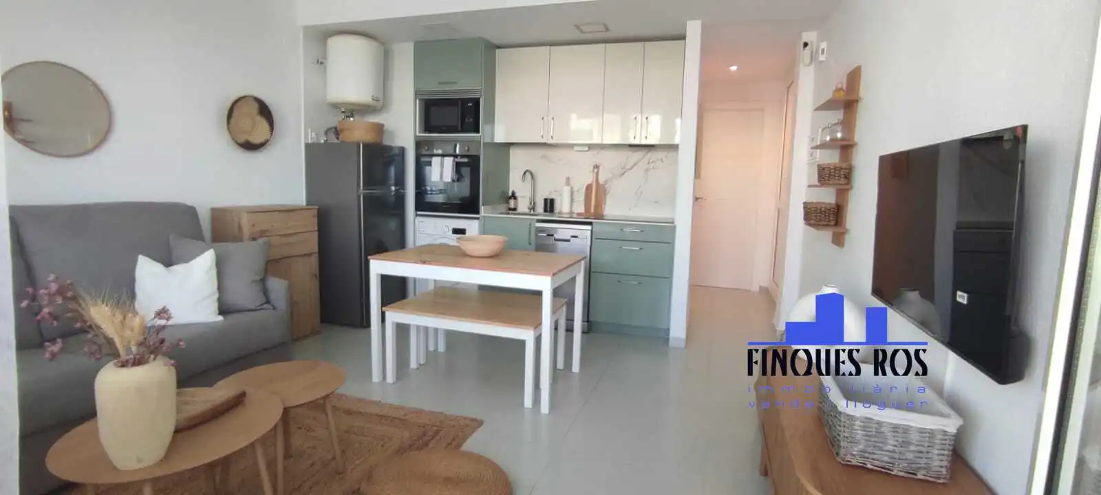 Cuina de Apartament de lloguer en Vinaròs amb Terrassa, Moblat i Forn