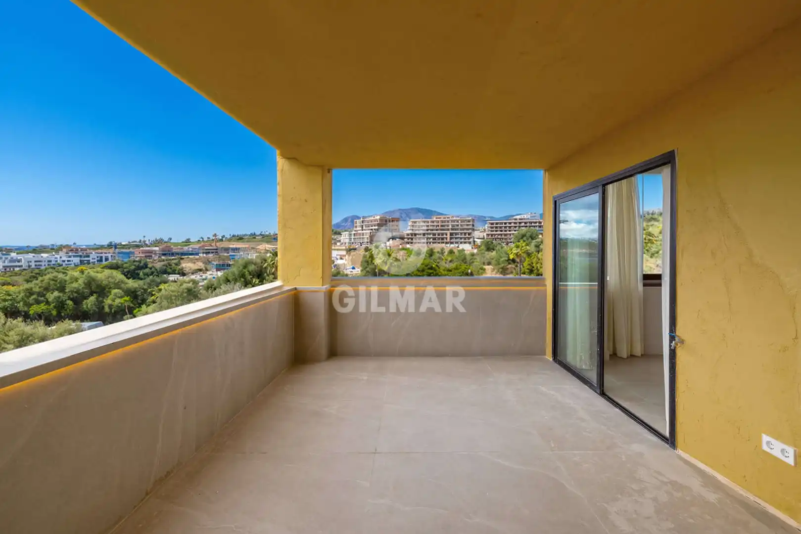 Apartament amb terrassa en venda a Selwo, imagen 64