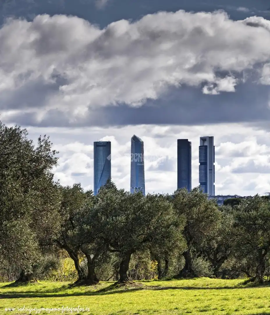 Vista exterior de Ático en venta en Madrid con Aire acondicionado, Calefacción y Terraza